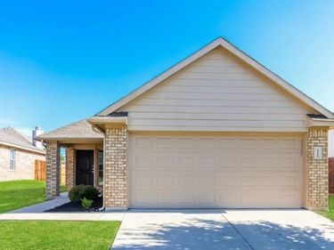 4208 Summersweet Lane, Fort Worth, TX 76036