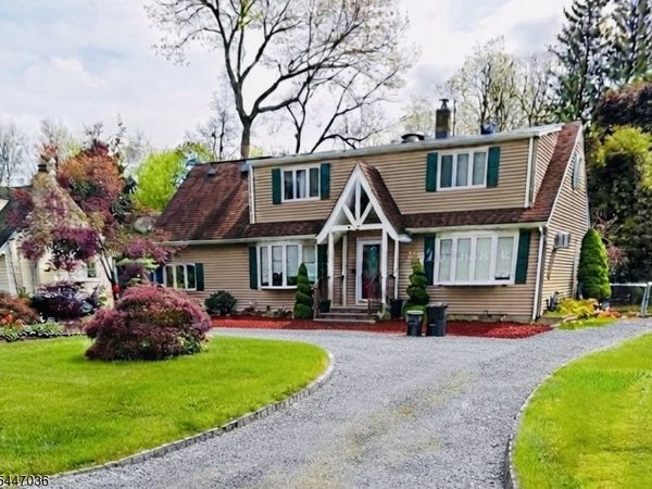27 River Rd, Byram, NJ 07874