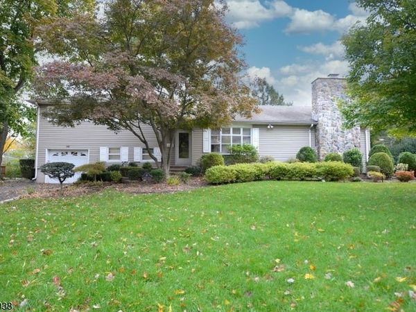 38 Griswold Pl, Glen Rock, NJ 07452