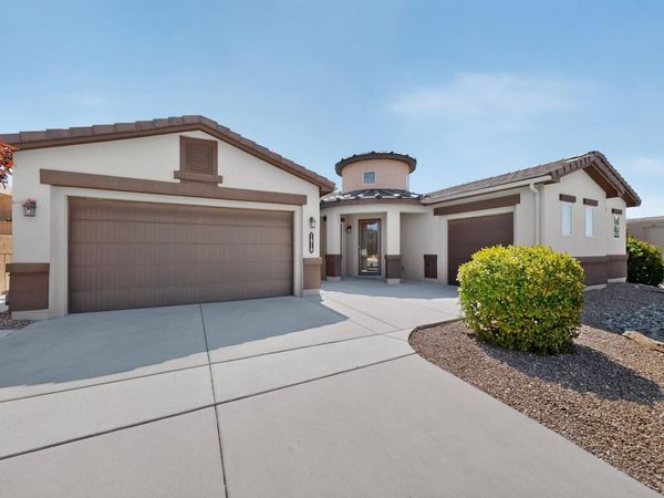 1810 Vista De Colinas Drive SE, Rio Rancho, NM 87124