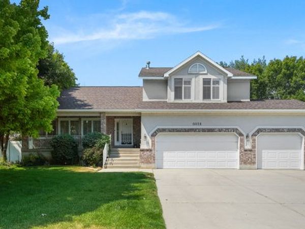 11128 S BARRETT PARK CIR E, Sandy, UT 84092