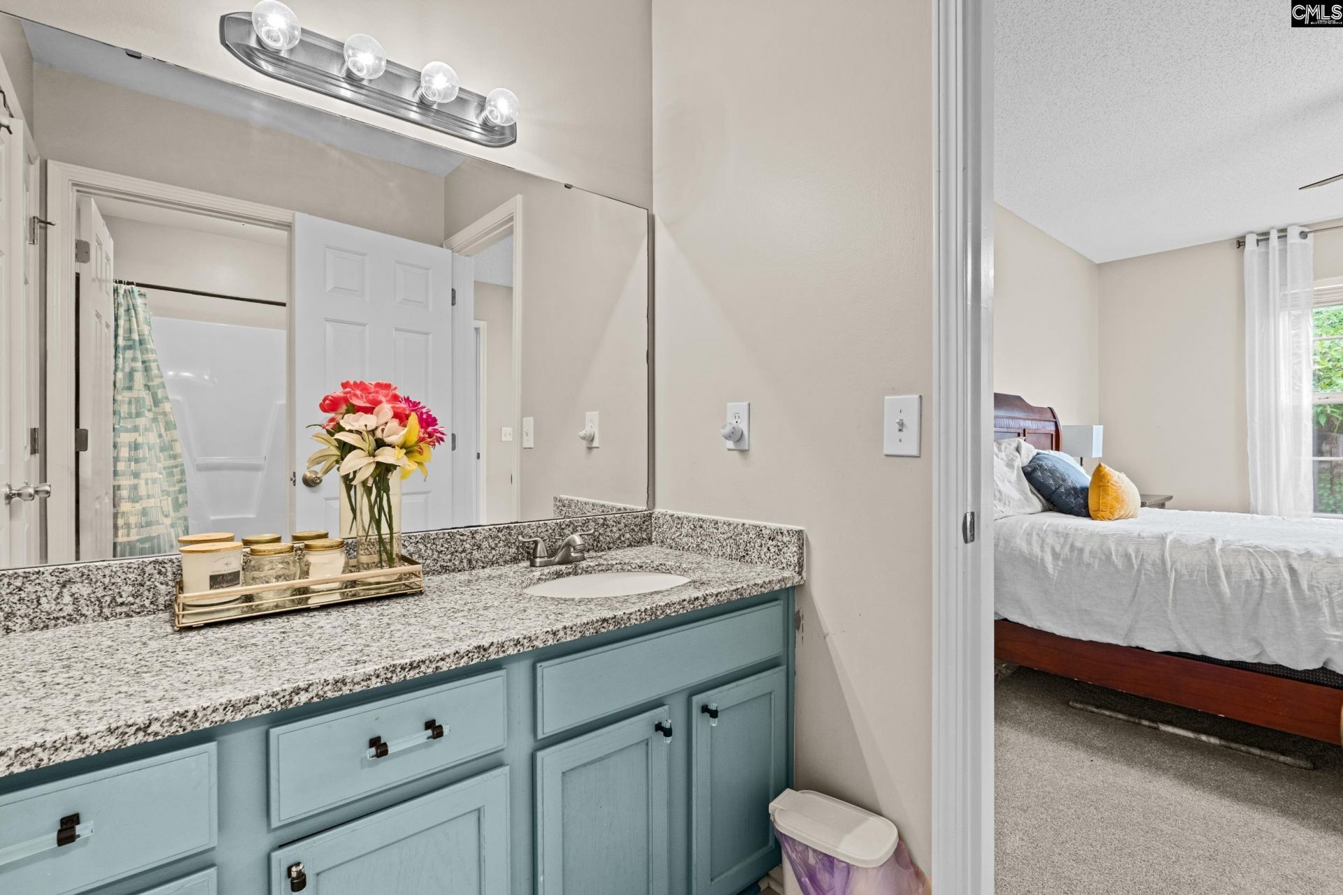 26 Providence Manor Court Photo 16