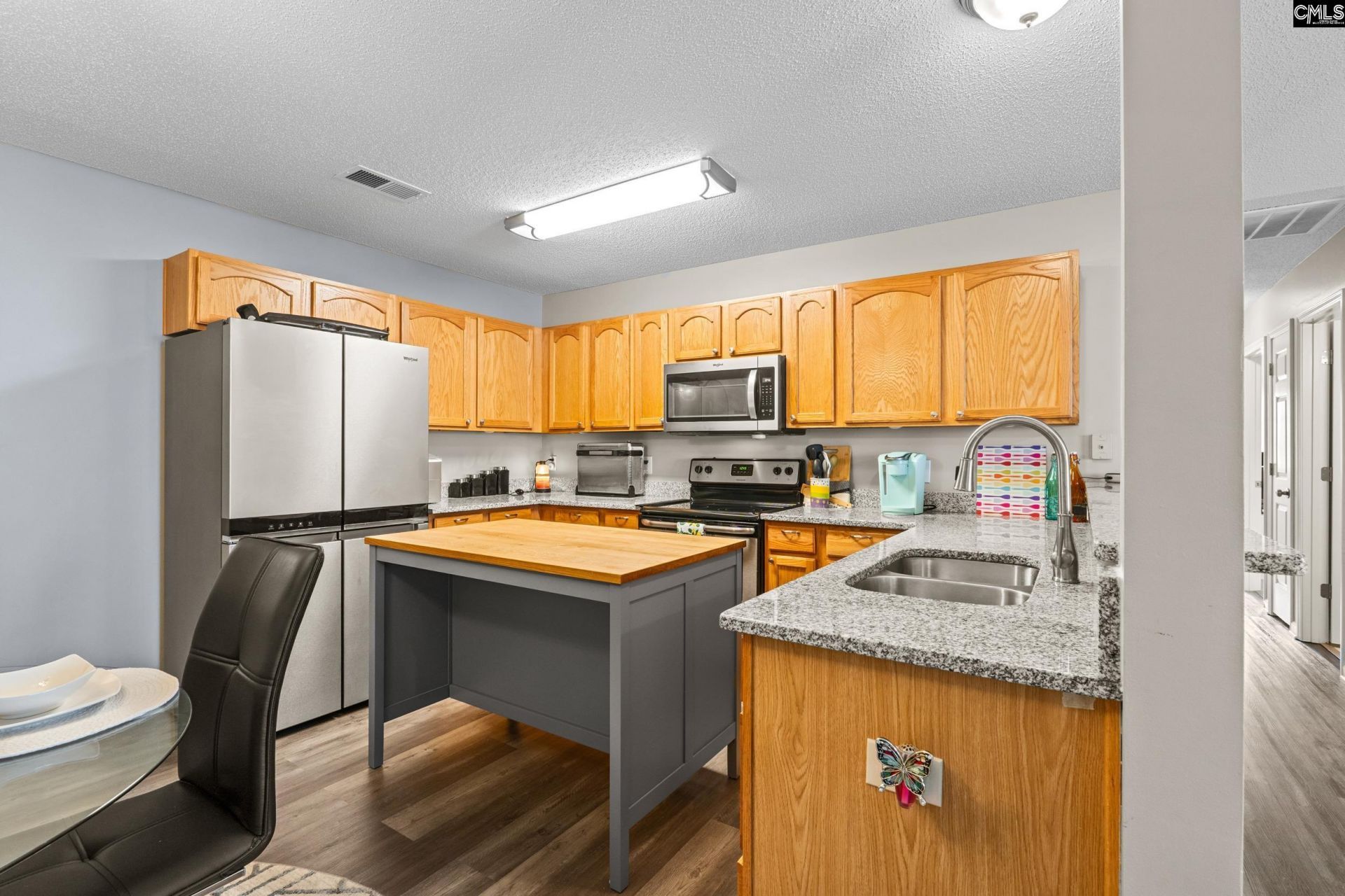 26 Providence Manor Court Photo 9