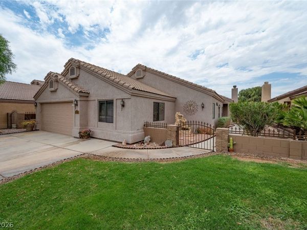 1437 Palm Drive , Laughlin, NV 89029