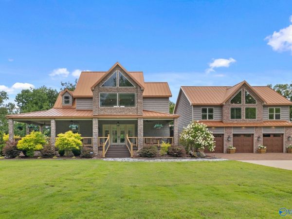 287 Lake Front Drive, Russellville, AL 35653