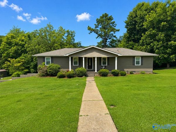 103 Gwindale Road, Gadsden, AL 35901