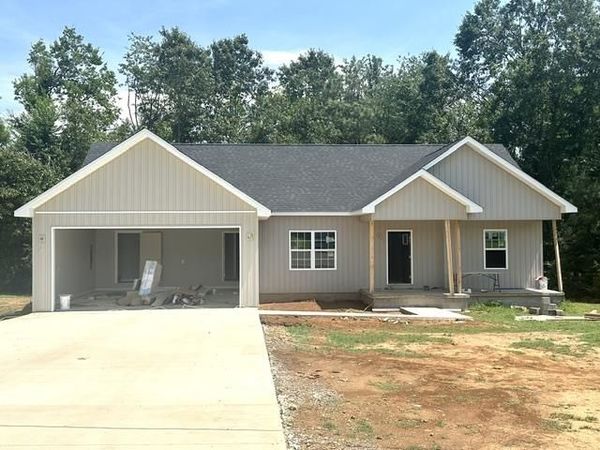 125 RED FERN CV, Savannah, TN 38372