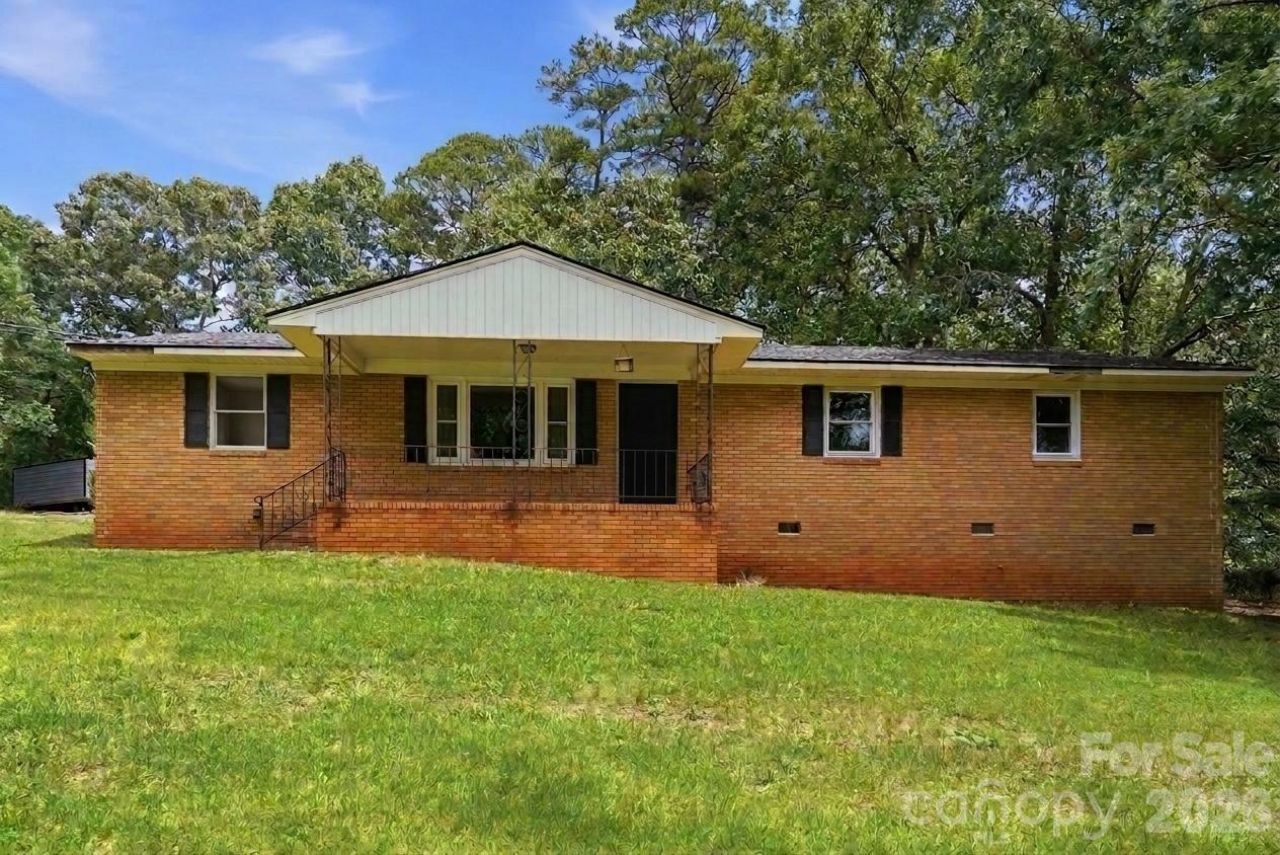 313 Park Terrace Drive , Belmont, NC 28012 Main Photo