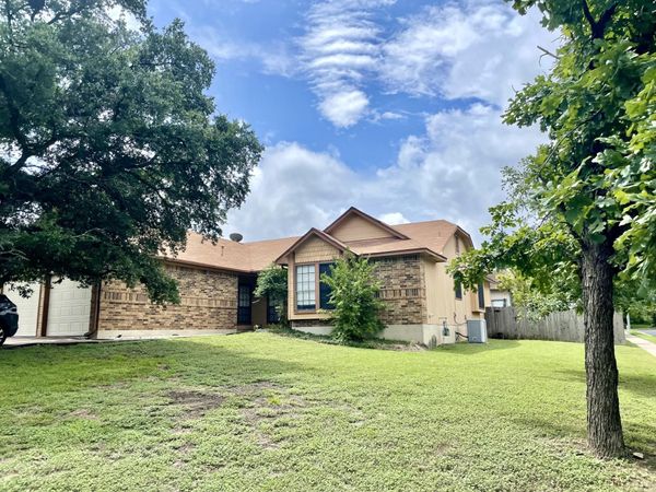 1713 Woodwind LN, Austin, TX 78758