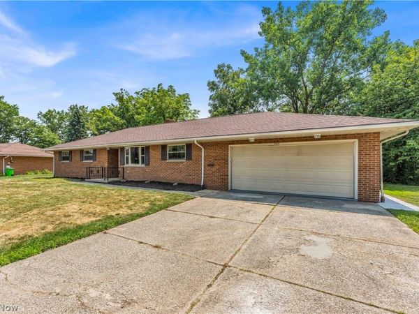 11450 Andover Boulevard , Garfield Heights, OH 44125
