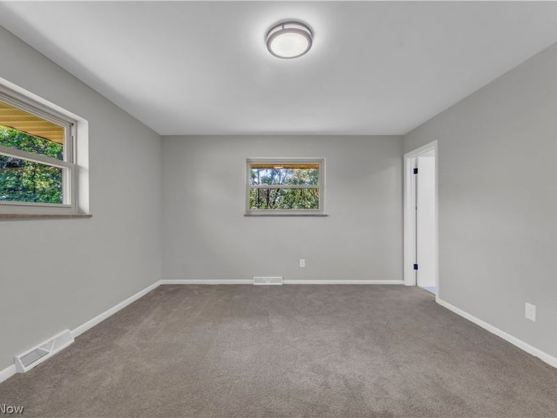 11450 Andover Boulevard, Garfield Heights, OH 44125 Photo 20