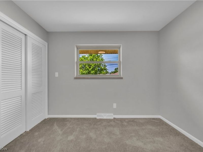11450 Andover Boulevard, Garfield Heights, OH 44125 Photo 24