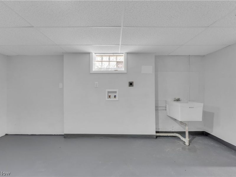 11450 Andover Boulevard, Garfield Heights, OH 44125 Photo 33