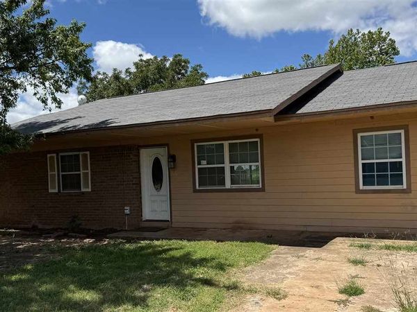 6704 Poplar Street, Stillwater, OK 74074
