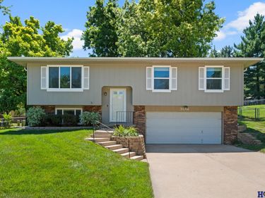 306 N 154th Street, Omaha, NE 68154