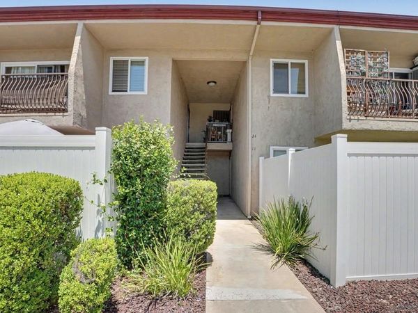 930 Peach Avenue, Unit 11, El Cajon, CA 92021