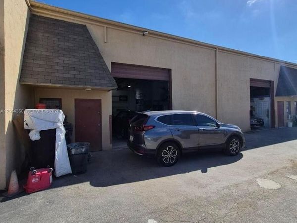 12459 SW 130th St, Miami, FL 33186