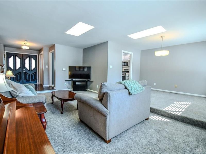 906 New England Avenue, Dayton, OH 45429 Photo 10