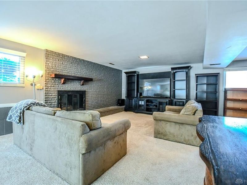 906 New England Avenue, Dayton, OH 45429 Photo 32