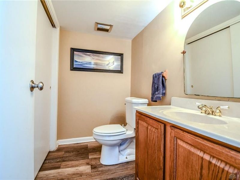 906 New England Avenue, Dayton, OH 45429 Photo 35