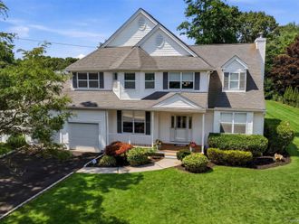 6 Poplar Lane Commack, NY 11725