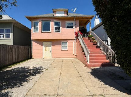 3227 Chesnut St, Oakland, CA 94608 Photo