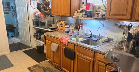 3227 Chesnut St, Oakland, CA 94608 Photo