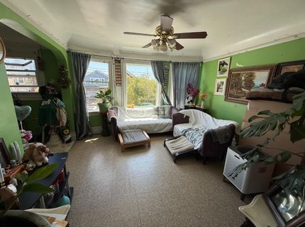 3227 Chesnut St, Oakland, CA 94608 Photo