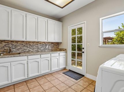 9969 Stirling Park Dr, Sacramento, CA 95827 Photo