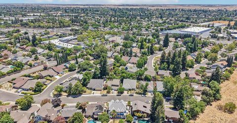 9969 Stirling Park Dr, Sacramento, CA 95827 Photo