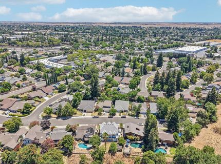 9969 Stirling Park Dr, Sacramento, CA 95827 Photo