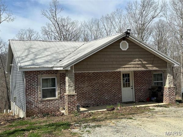 21589 BCR 832 , Marble Hill, MO 63764