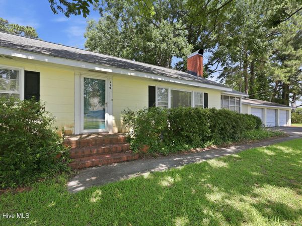 114 Marshallberg Road, Smyrna, NC 28579