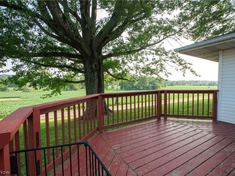 1757 Pleasant Valley Road NE, New Philadelphia, OH 44663 Photo 11