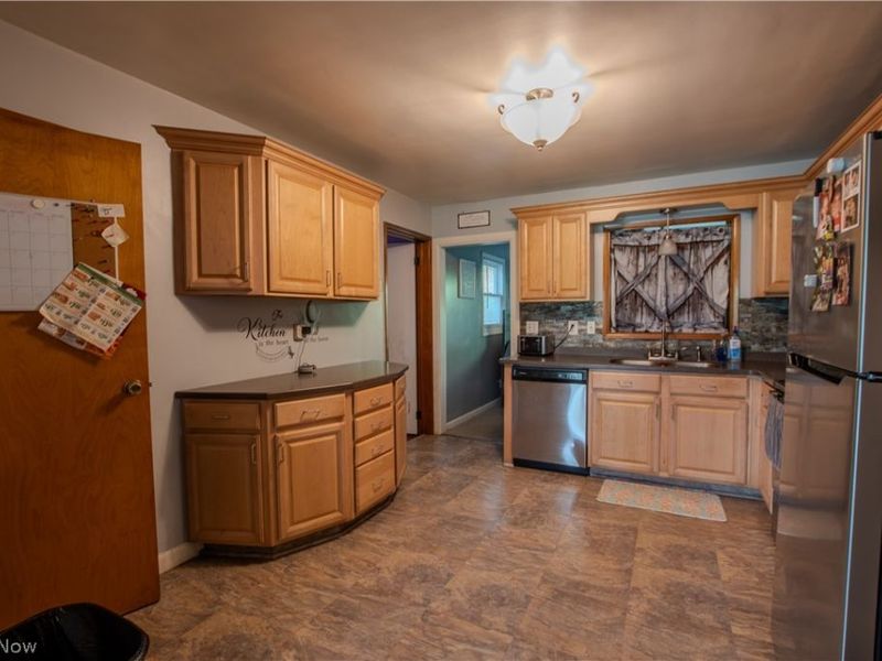 1757 Pleasant Valley Road NE, New Philadelphia, OH 44663 Photo 17
