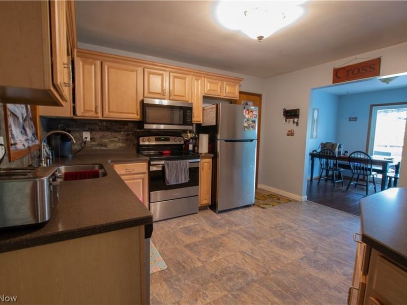 1757 Pleasant Valley Road NE, New Philadelphia, OH 44663 Photo 18