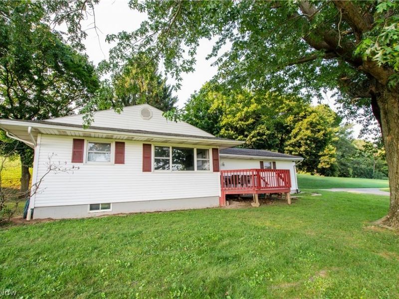 1757 Pleasant Valley Road NE, New Philadelphia, OH 44663 Photo 5