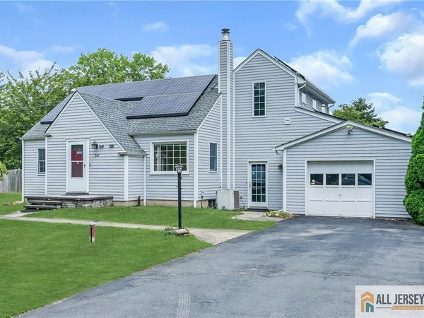 267 Friendship Road, Cranbury, NJ 08512