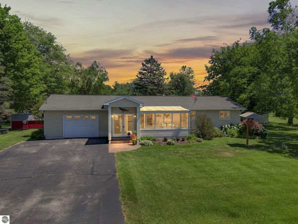 2181 McGee Road S, Lake City, MI 49651
