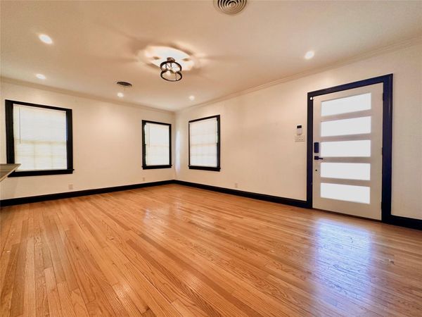 3201 French PL, Austin, TX 78722