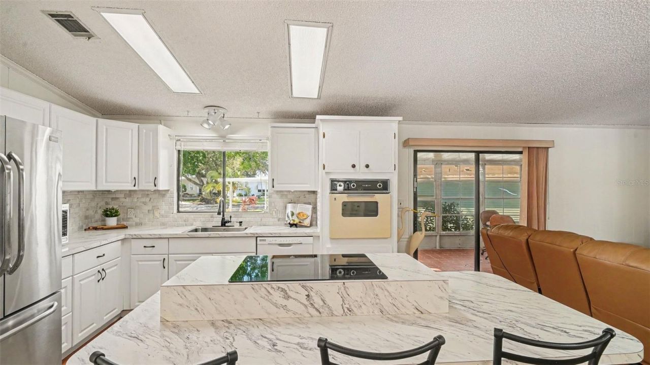 8430 Imperial Circle, Palmetto, FL 34221 Photo