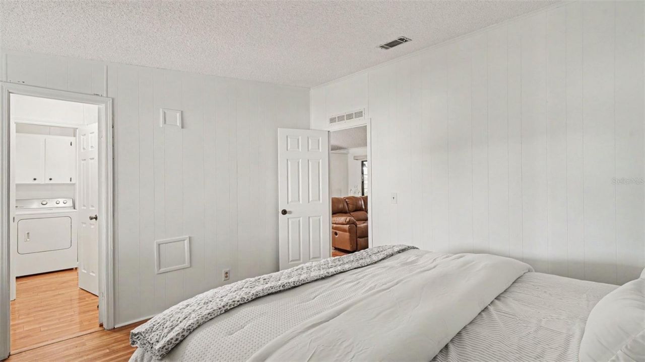 8430 Imperial Circle, Palmetto, FL 34221 Photo