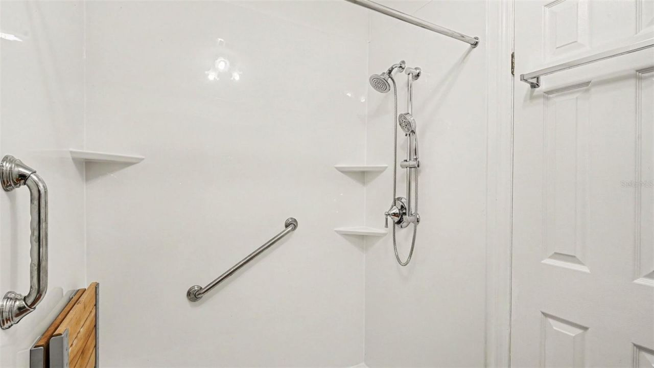 8430 Imperial Circle, Palmetto, FL 34221 Photo