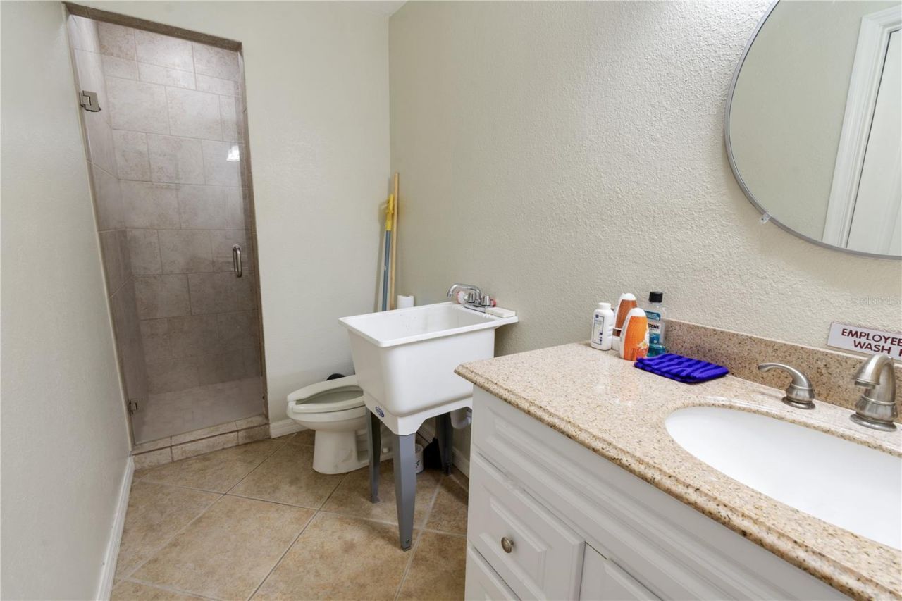 1 W Central Avenue , Lake Wales, FL 33853 Photo