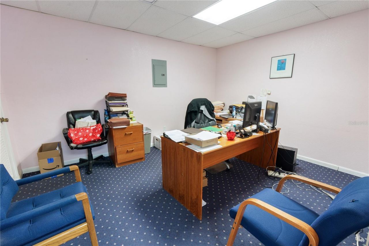 1 W Central Avenue , Lake Wales, FL 33853 Photo