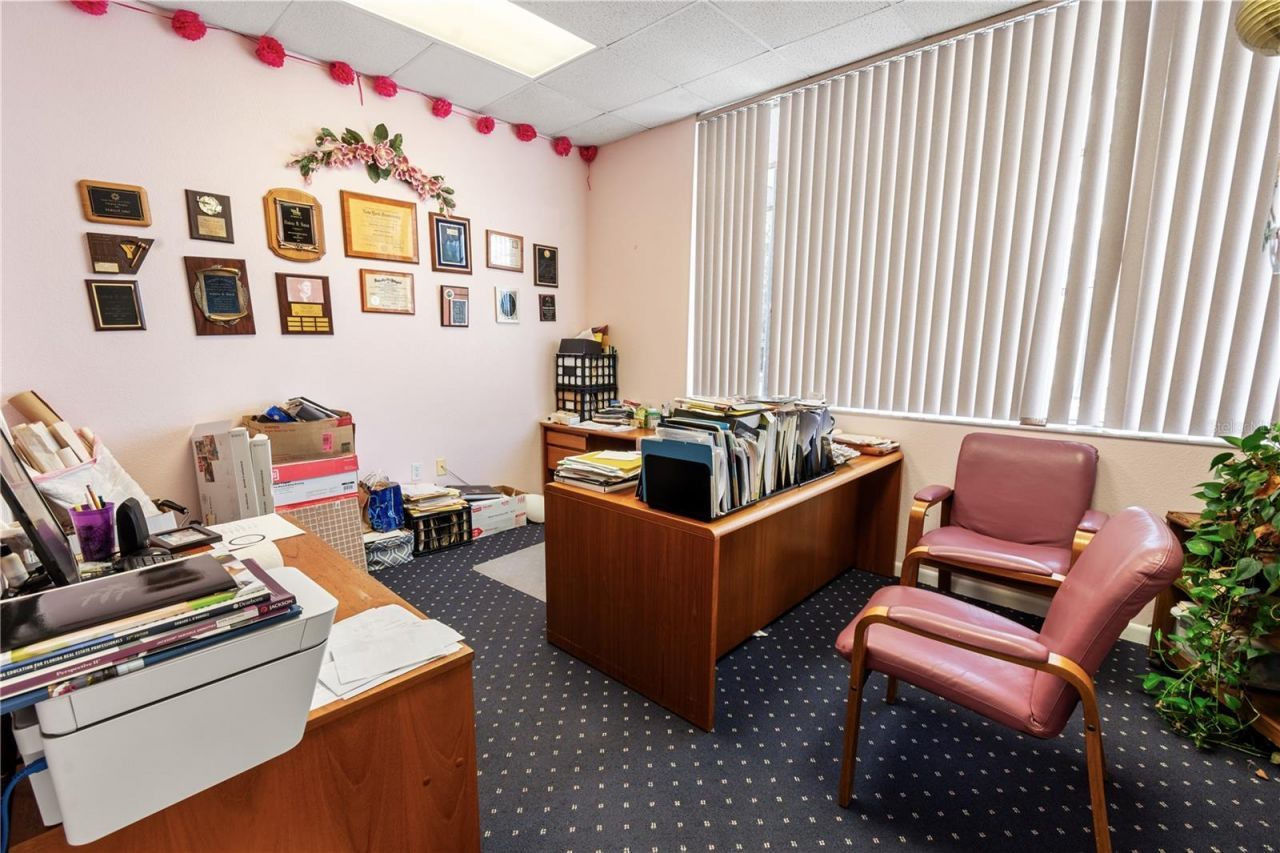 1 W Central Avenue , Lake Wales, FL 33853 Photo