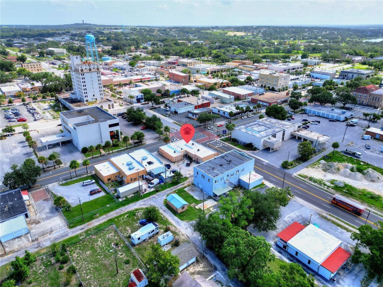 1 W Central Avenue , Lake Wales, FL 33853 Photo