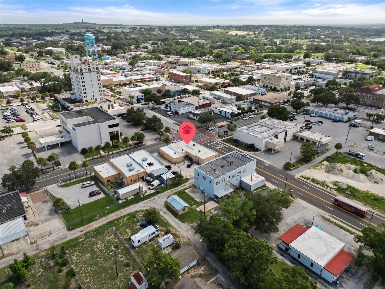 1 W Central Avenue , Lake Wales, FL 33853 Photo