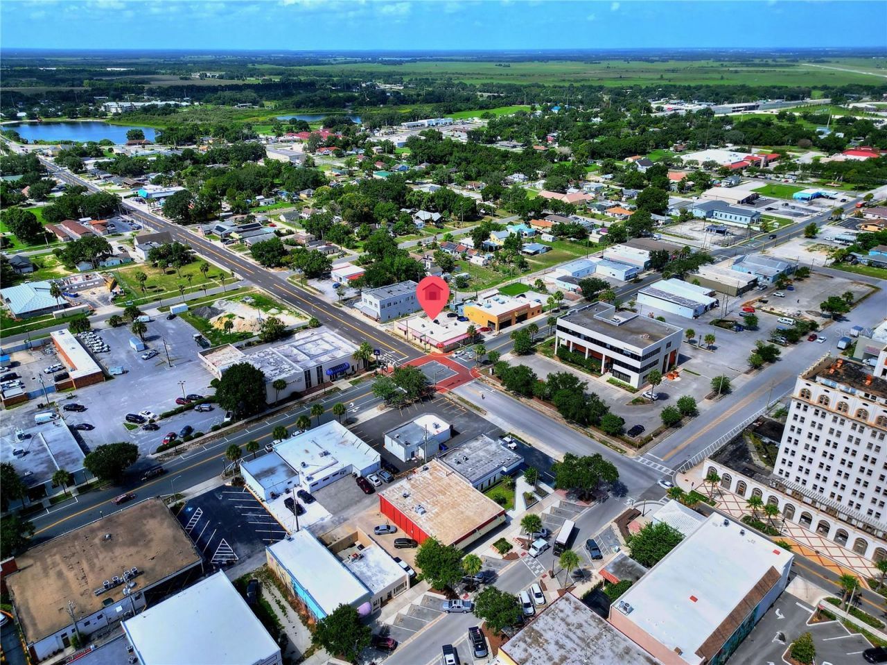 1 W Central Avenue , Lake Wales, FL 33853 Photo