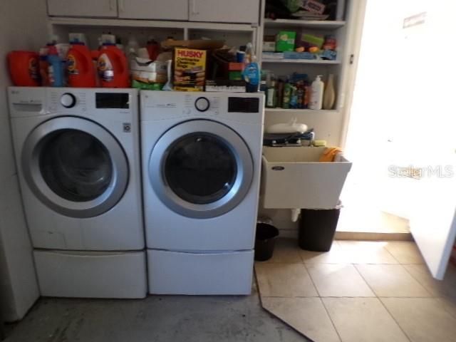 5766 Forester Pine Court, Sarasota, FL 34243 Photo